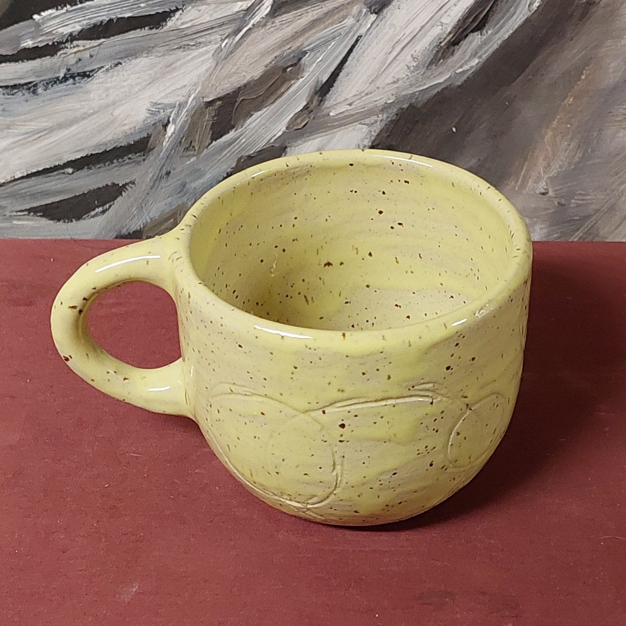 Vaaleankeltainen muki - Image 4