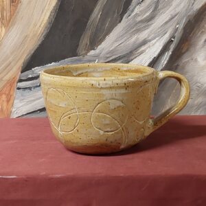 Keltaisenruskea muki