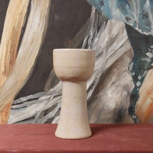 Hennon vaaleanpunainen pikari